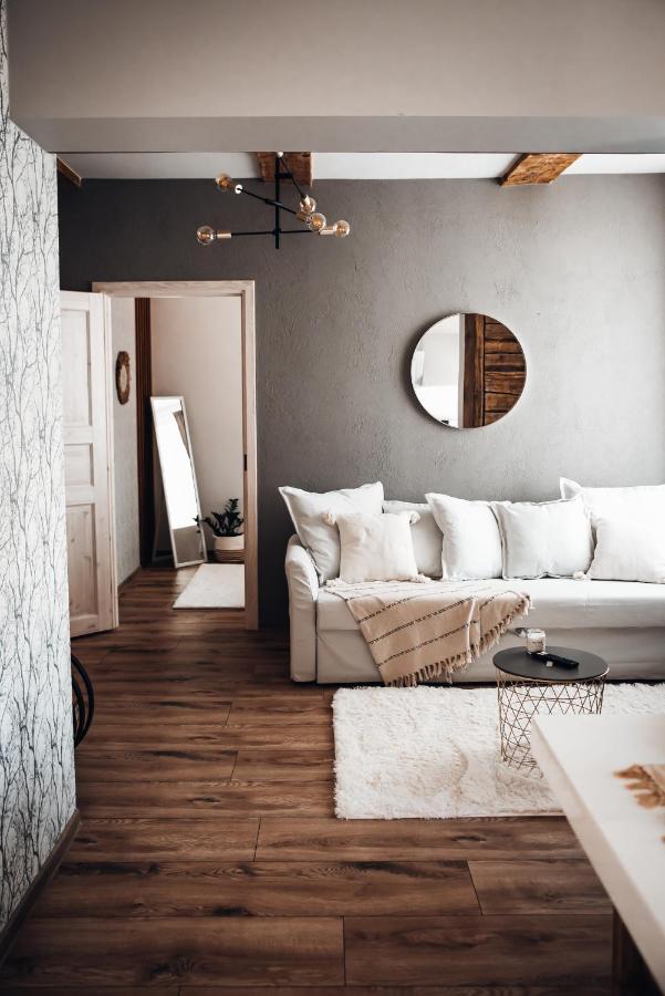 Stylish And Cozy Old Town Apartment *